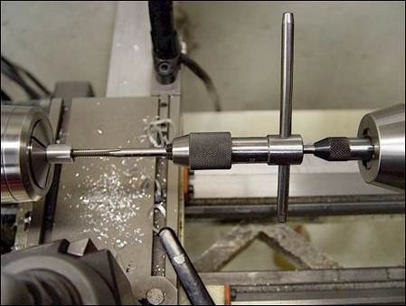 thread-cutting-on-a-lathe