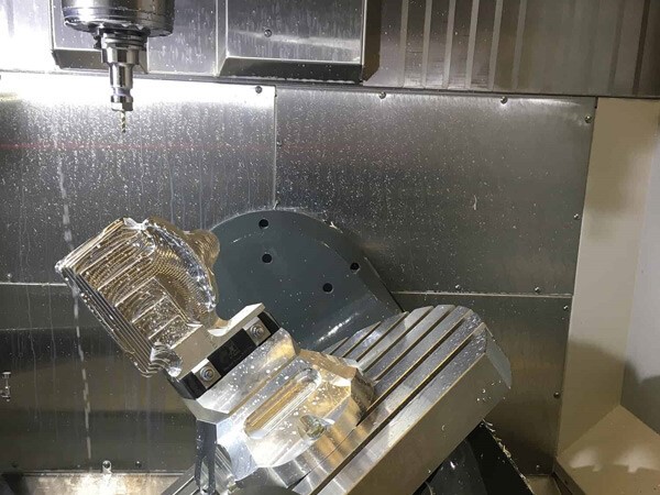 simultaneous 5-axis cnc machining