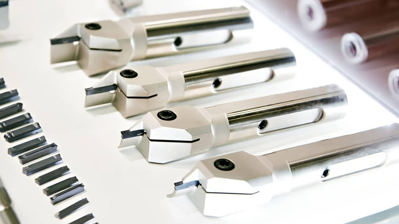 different lathe cutting tools