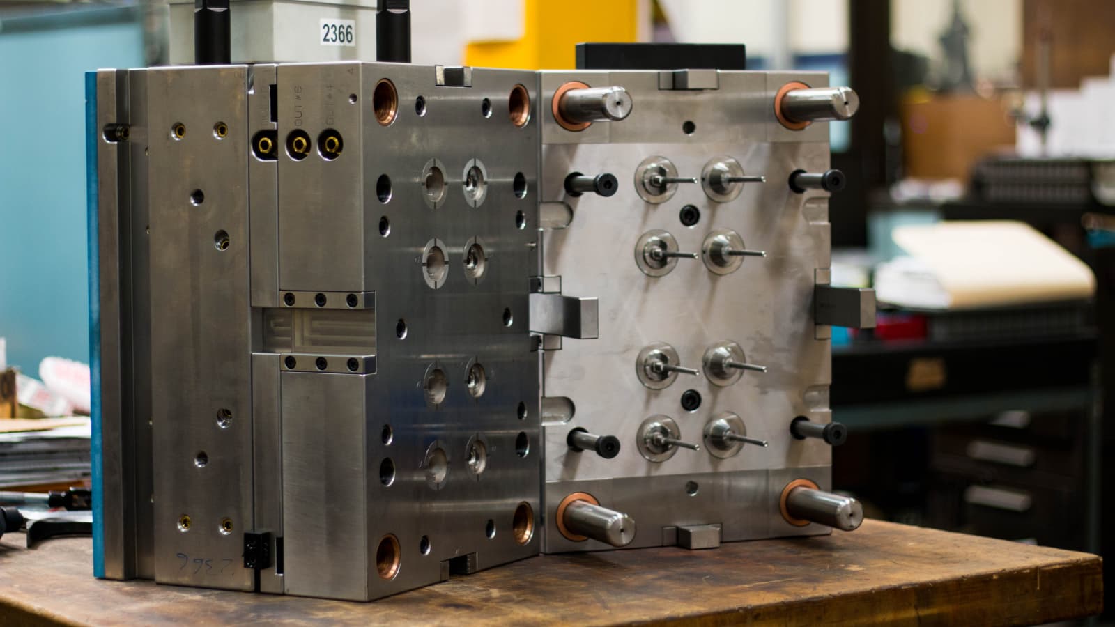 injection mold tooling